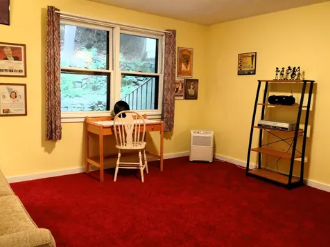 31 Pleasant Street Lebanon NH 03784