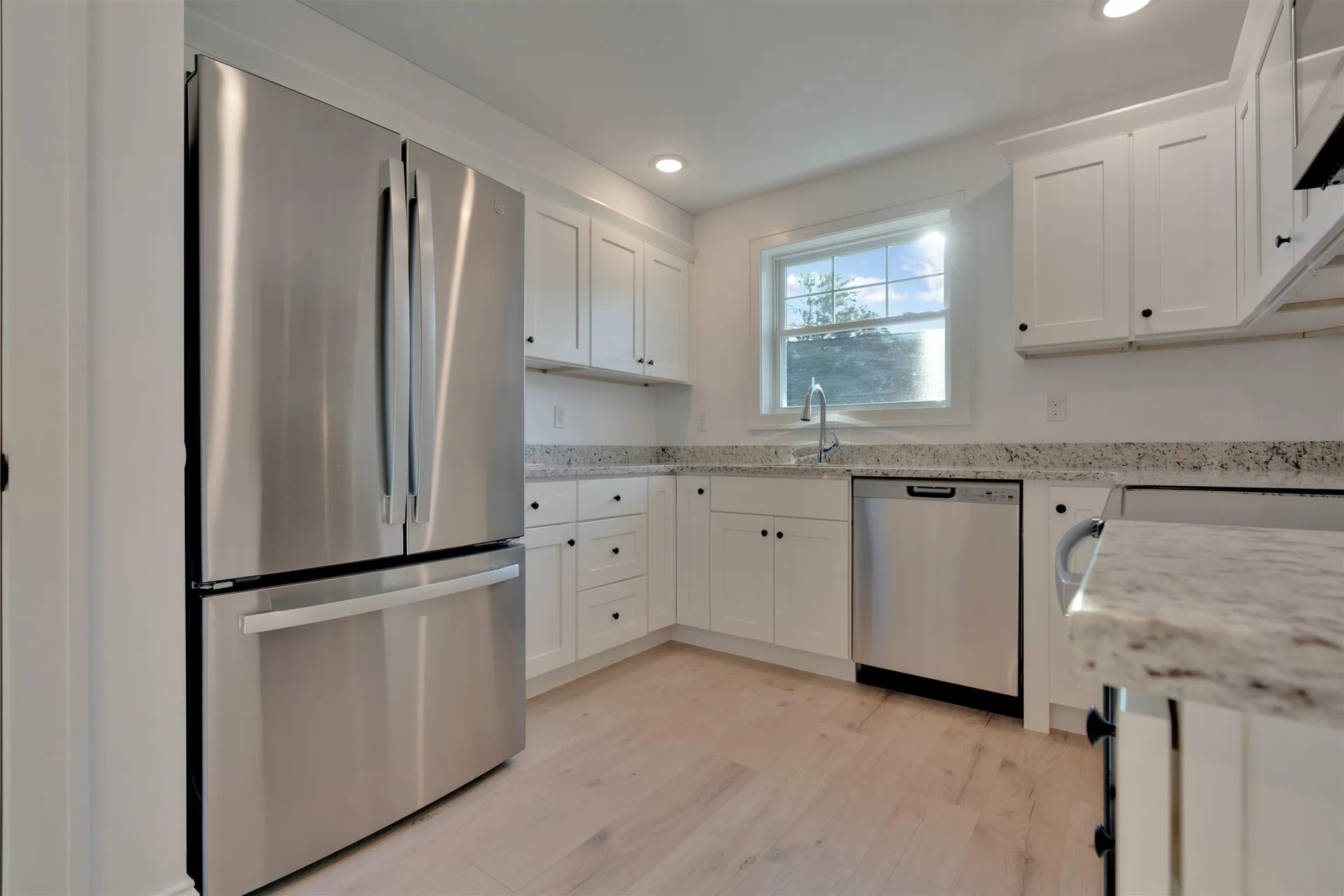 2 Cape Coral Way Rochester NH 03867