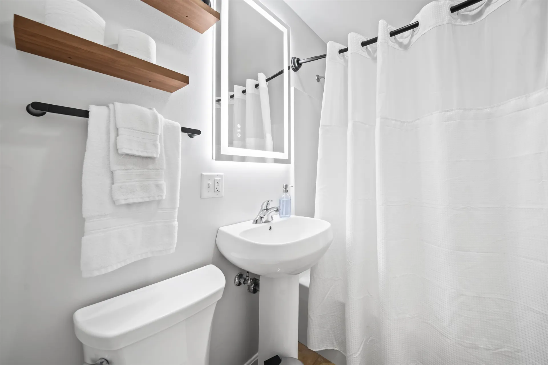 589 Laconia Road Tilton NH 03276
