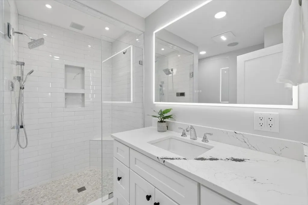 78 Rollins Road Alton NH 03810