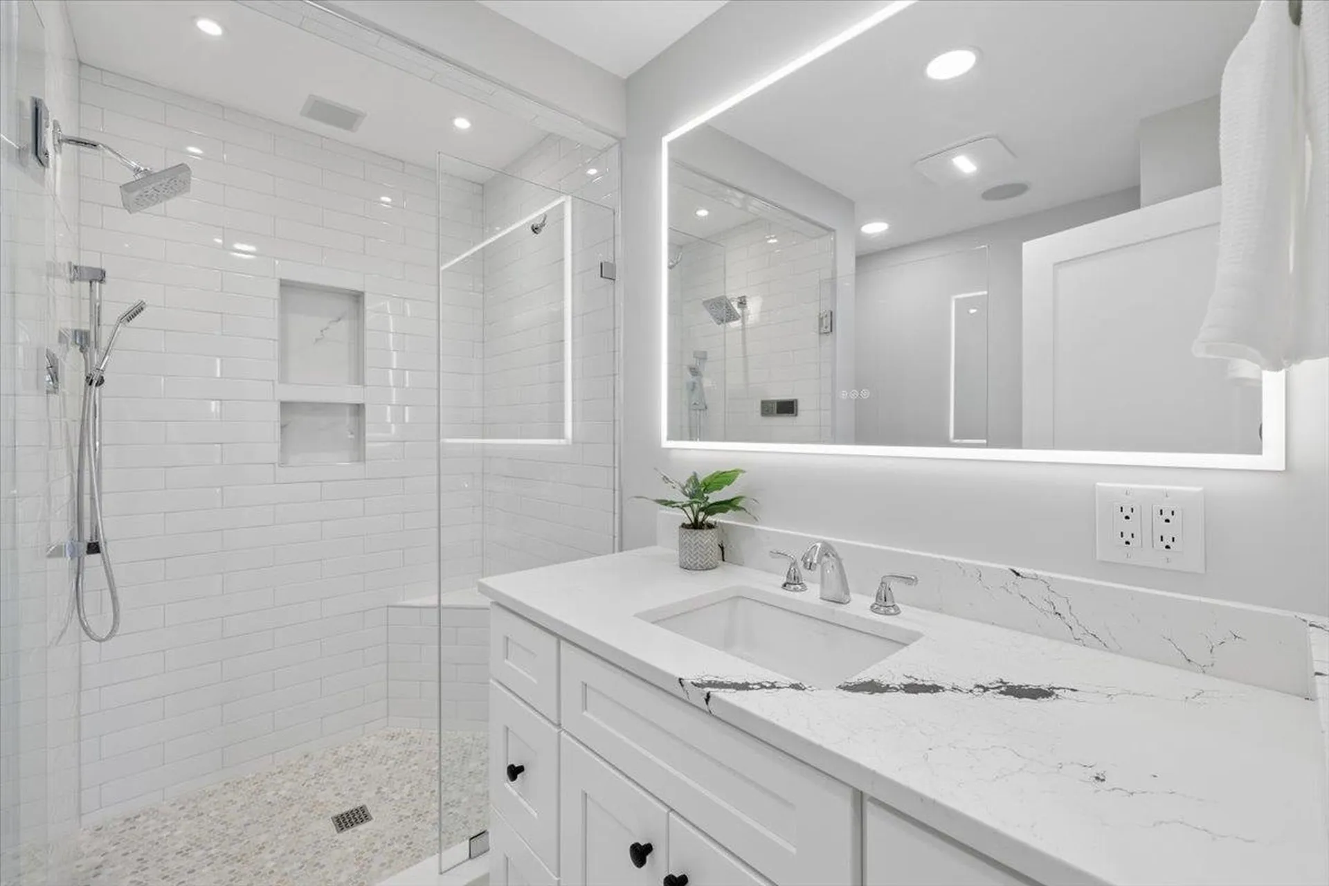 78 Rollins Road Alton NH 03810