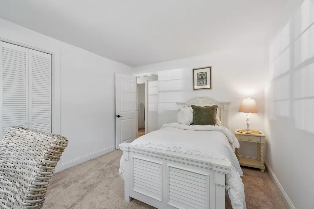 117 Lawrence Road Salem NH 03079