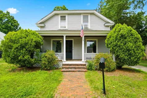141 Donald Street Manchester NH 03102