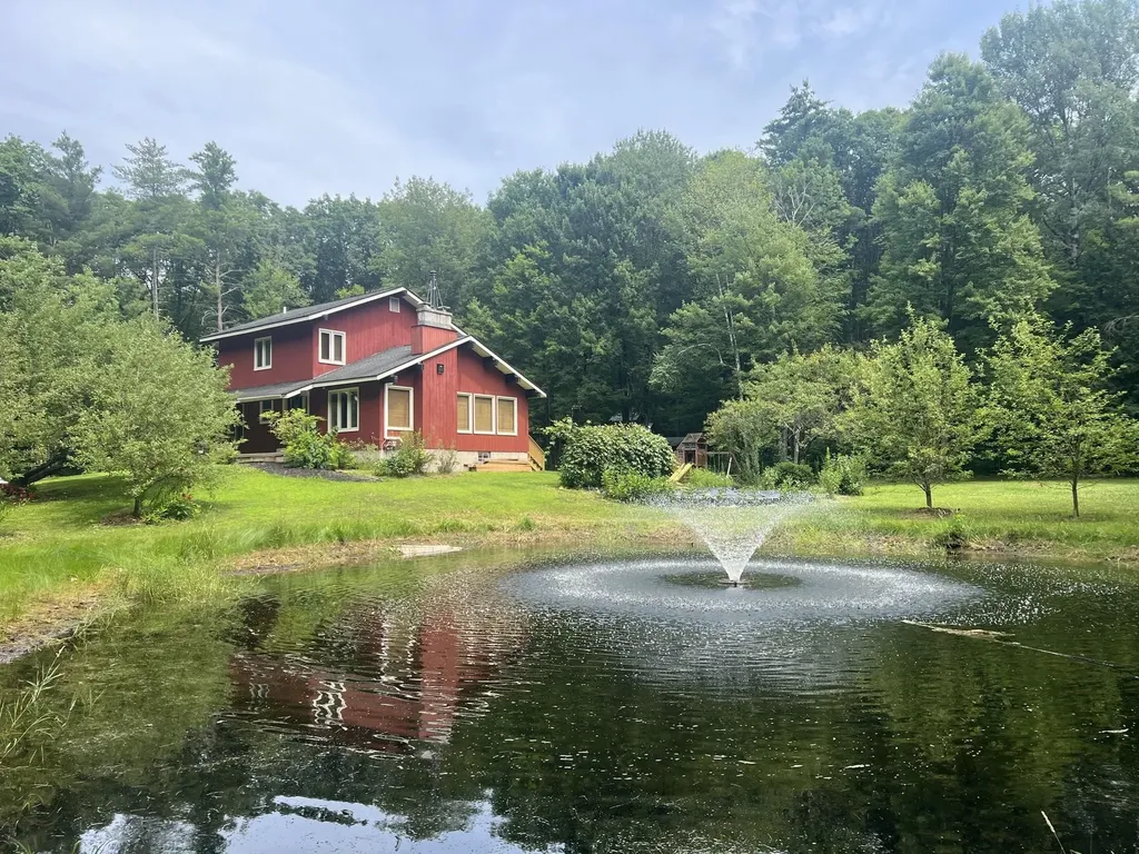 490 Watkins Road Colchester VT 05446