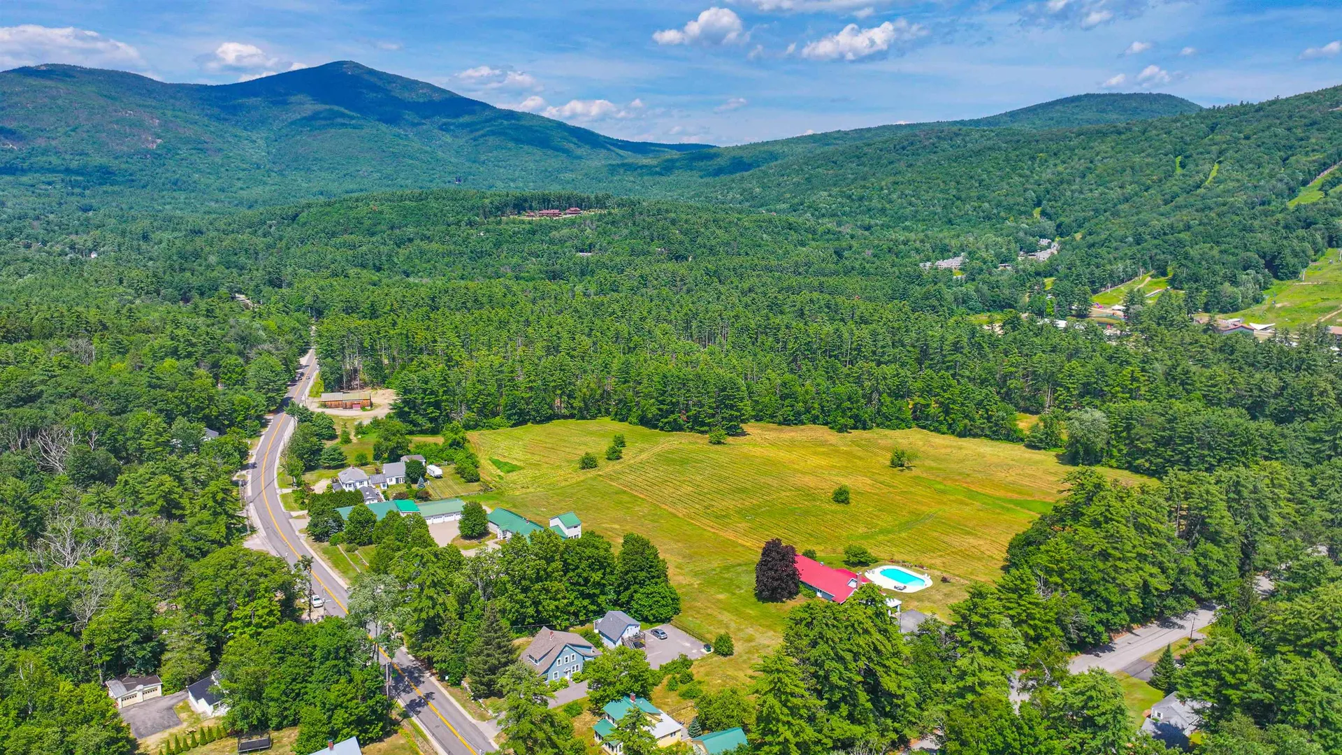 216 Mechanic Street Conway NH 03860