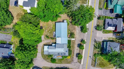 216 Mechanic Street Conway NH 03860