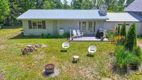 216 Mechanic Street Conway NH 03860