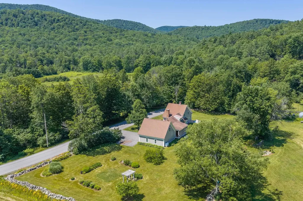 1470 Popple Dungeon Road Chester VT 05143
