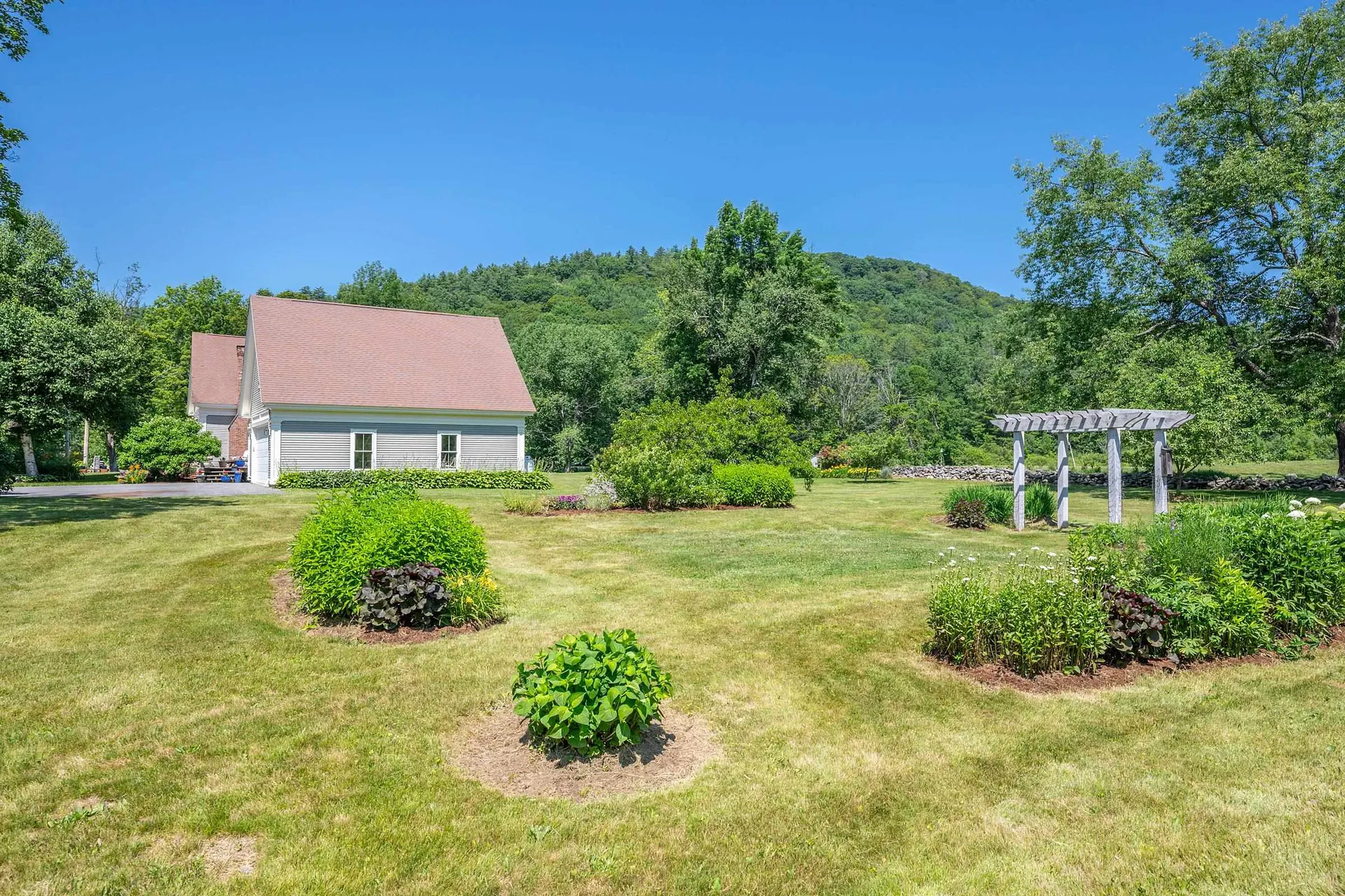 1470 Popple Dungeon Road Chester VT 05143