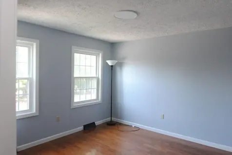 25 Cadogan Way Nashua NH 03062