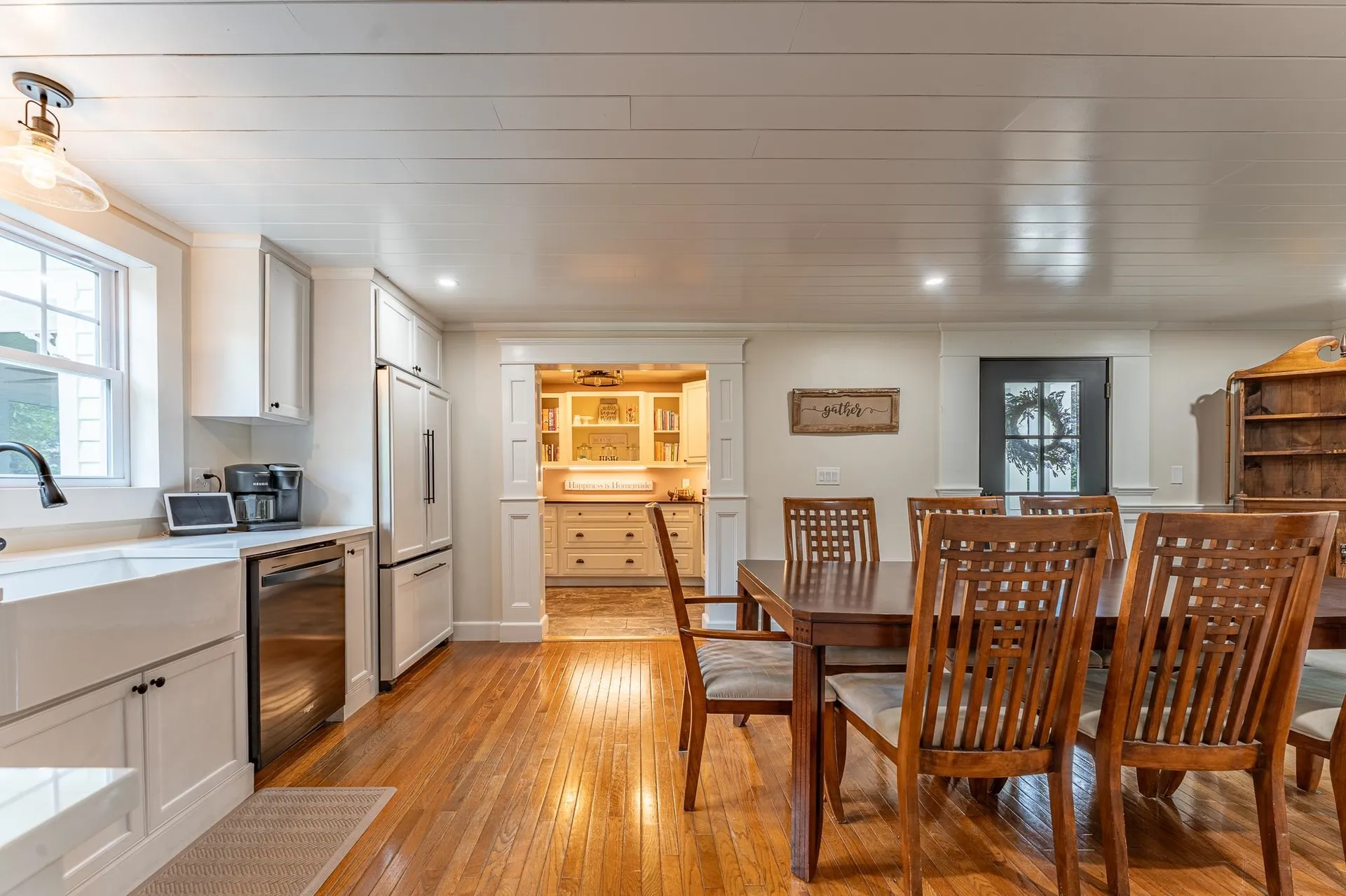 25 Charleston Avenue Londonderry NH 03053-3533
