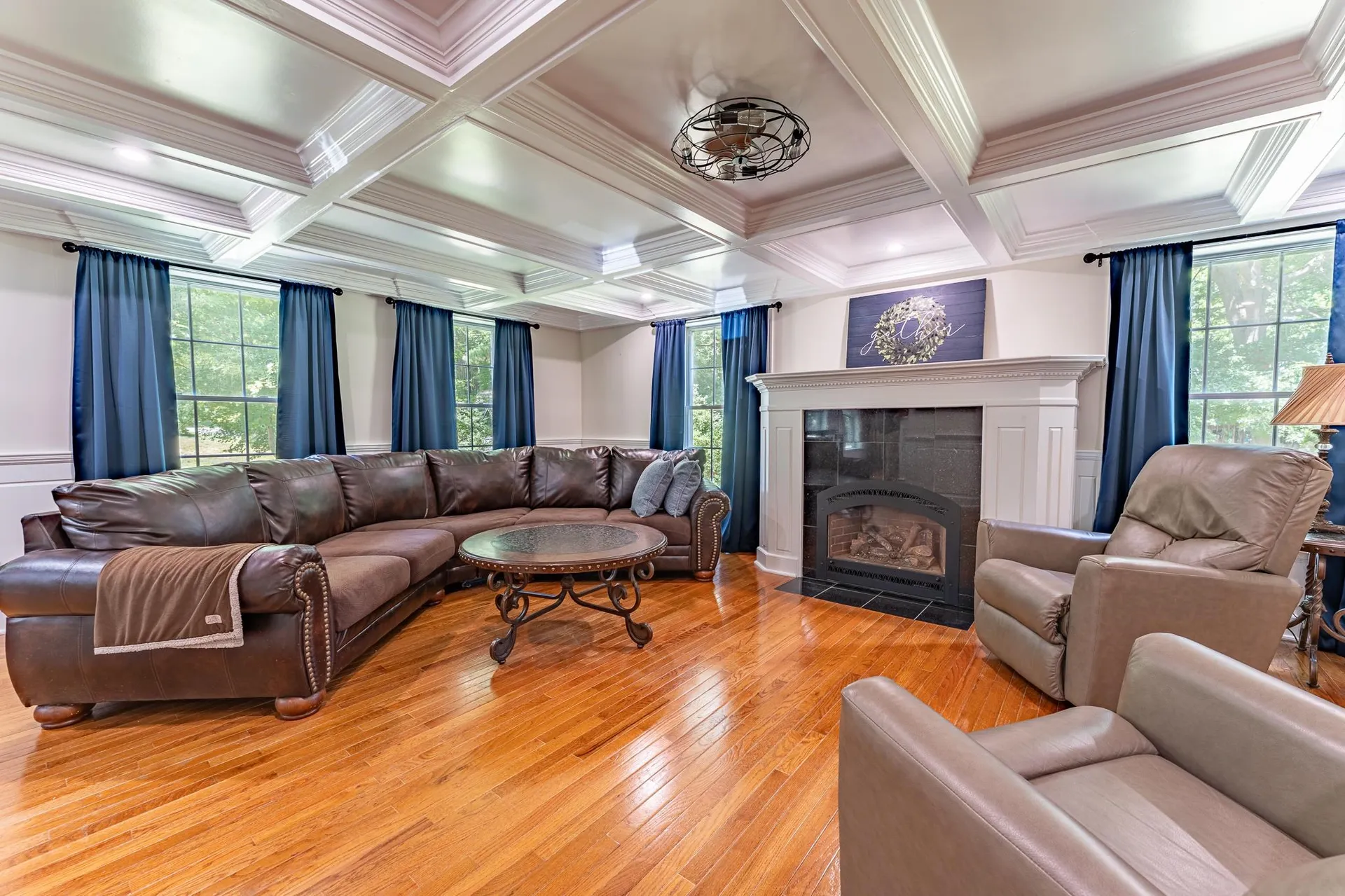 25 Charleston Avenue Londonderry NH 03053-3533