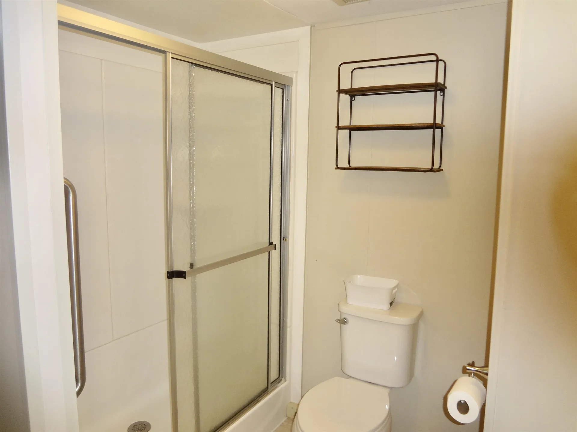 303 Old Lakeshore Road Gilford NH 03249