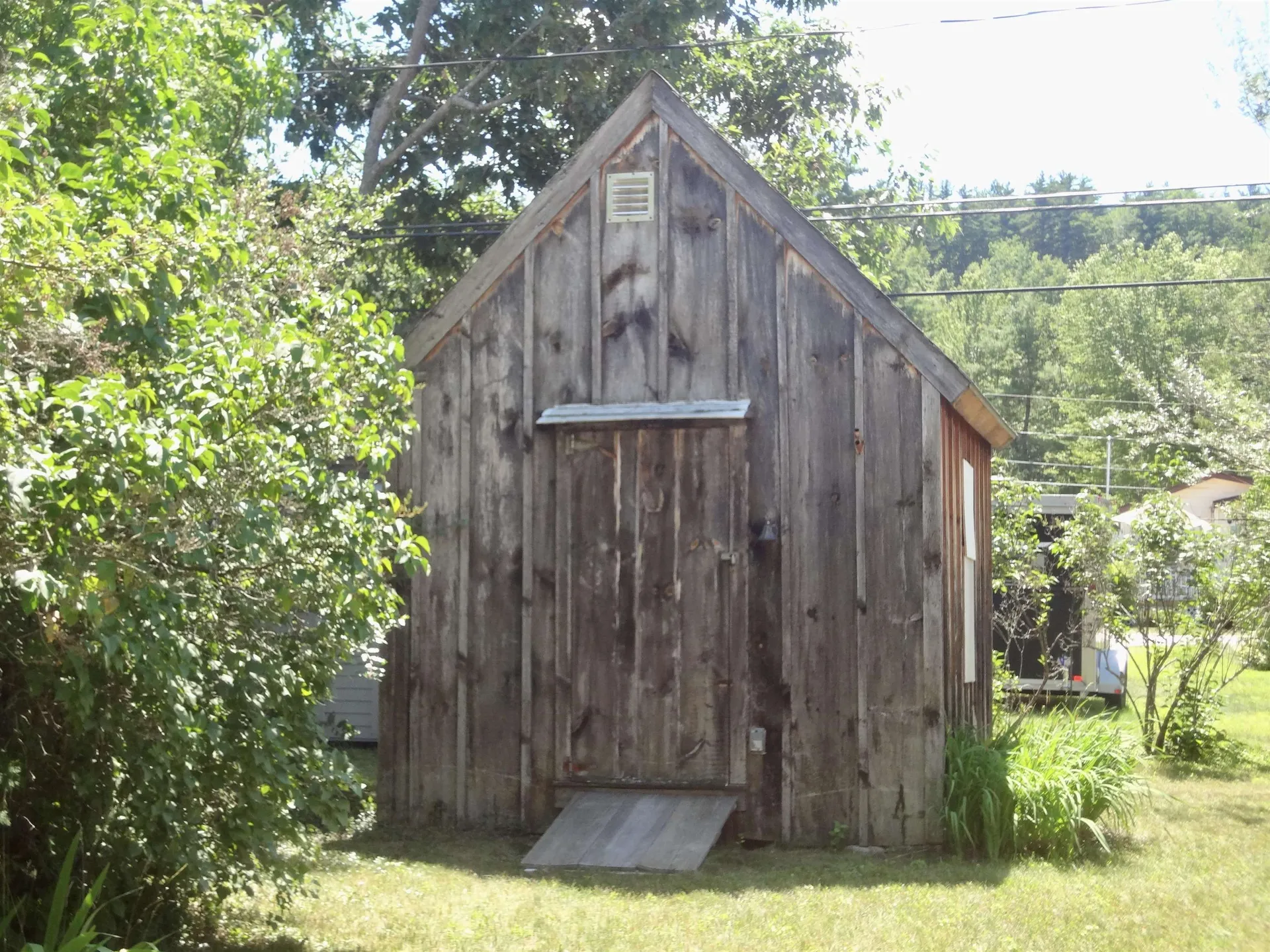 303 Old Lakeshore Road Gilford NH 03249