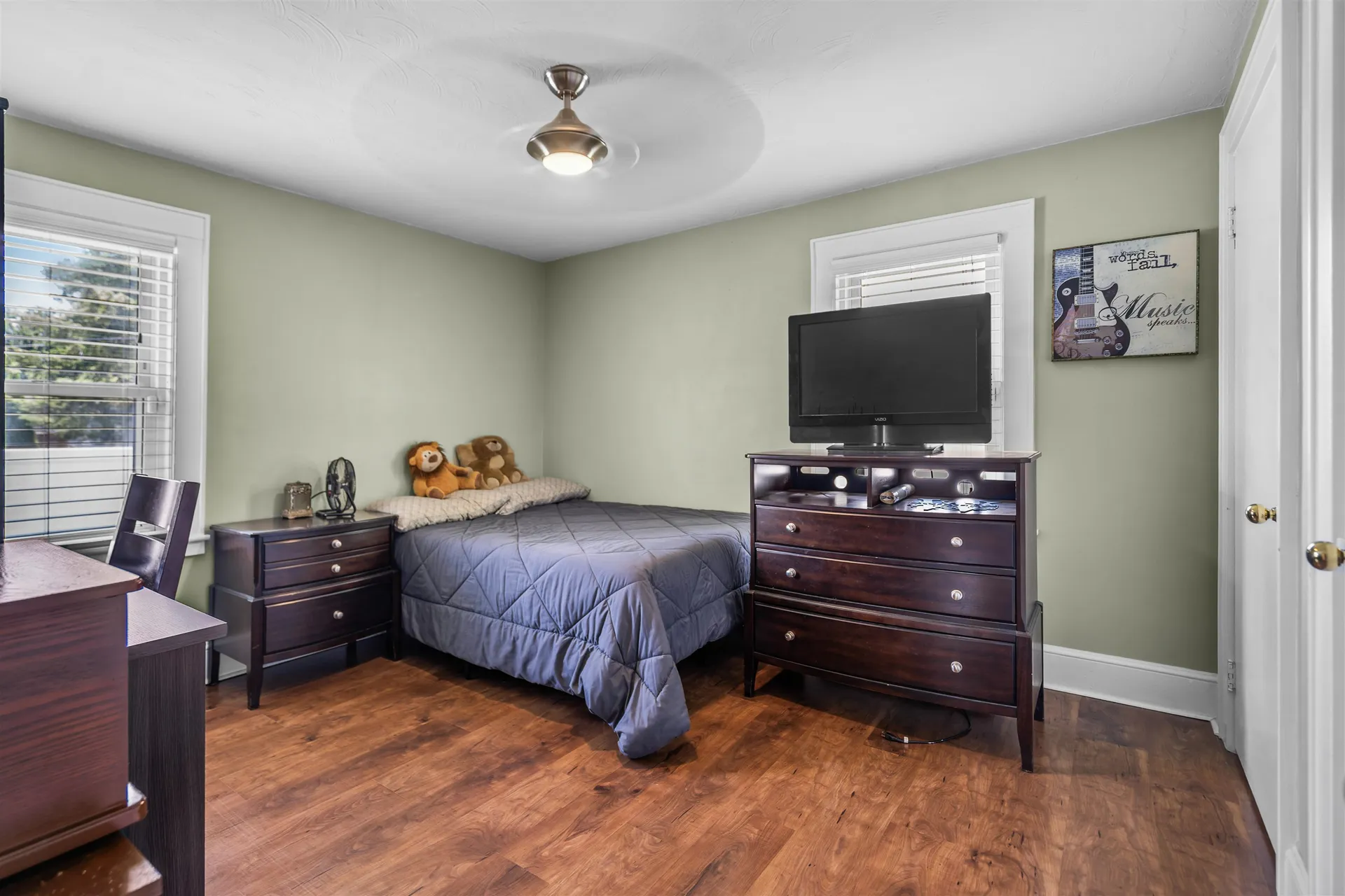 222 Calef Road Manchester NH 03103