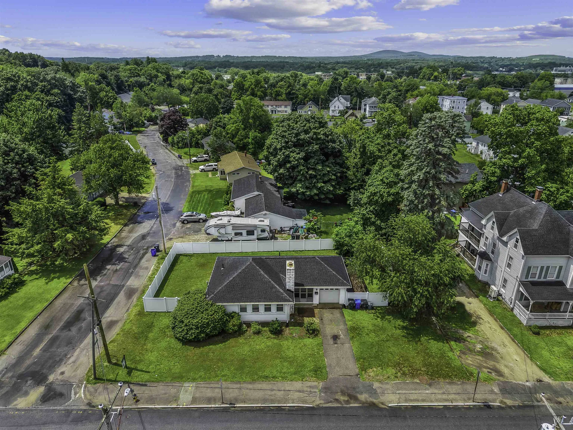 222 Calef Road Manchester NH 03103