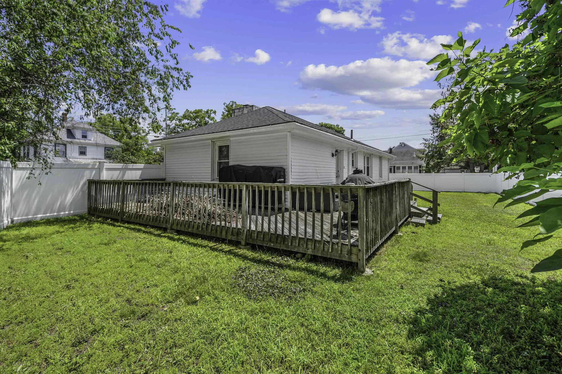 222 Calef Road Manchester NH 03103