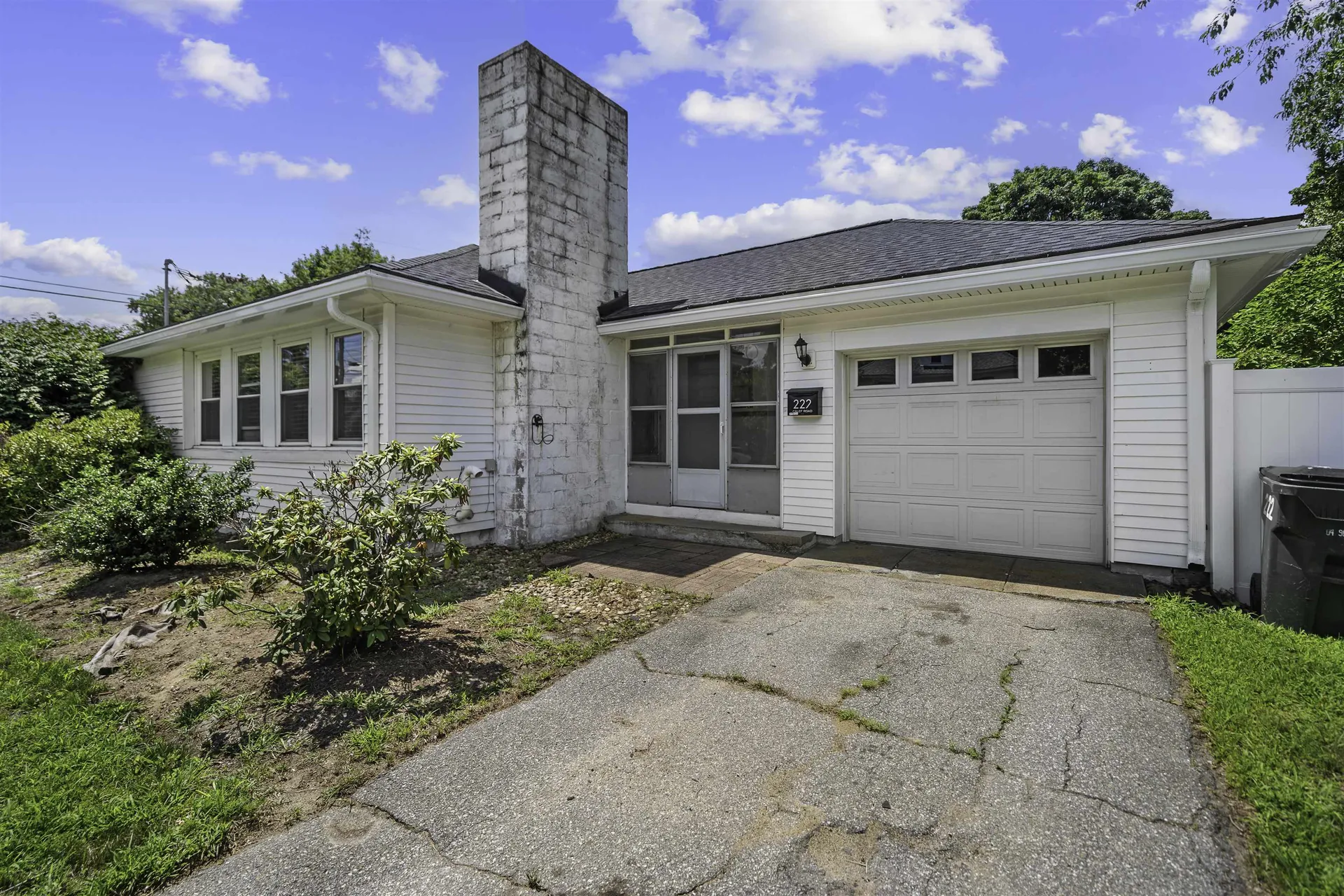 222 Calef Road Manchester NH 03103