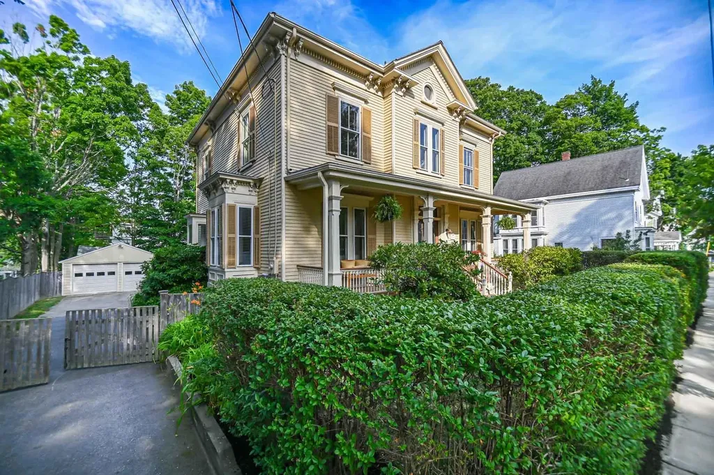 183 Miller Avenue Portsmouth NH 03801