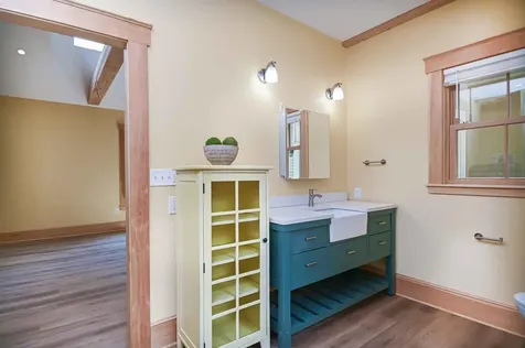 183 Miller Avenue Portsmouth NH 03801