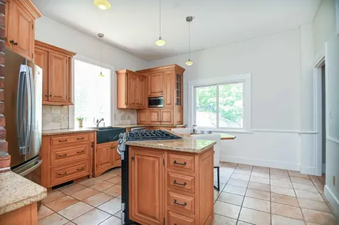 183 Miller Avenue Portsmouth NH 03801