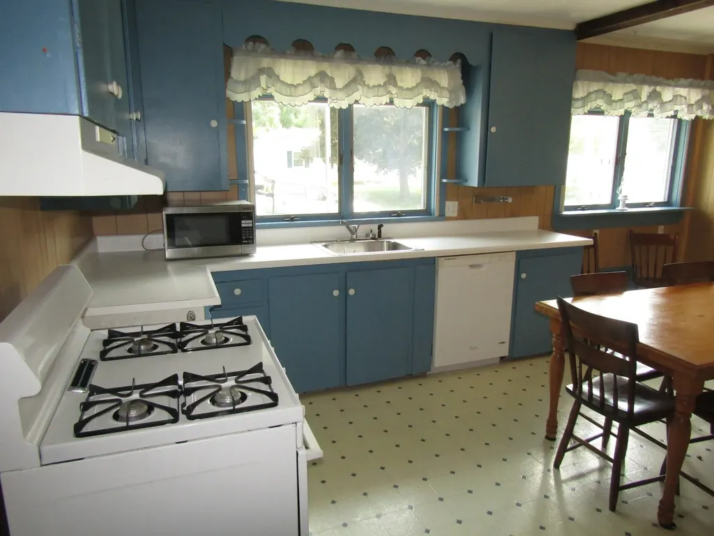 25 Stanley Court St. Albans City VT 05478