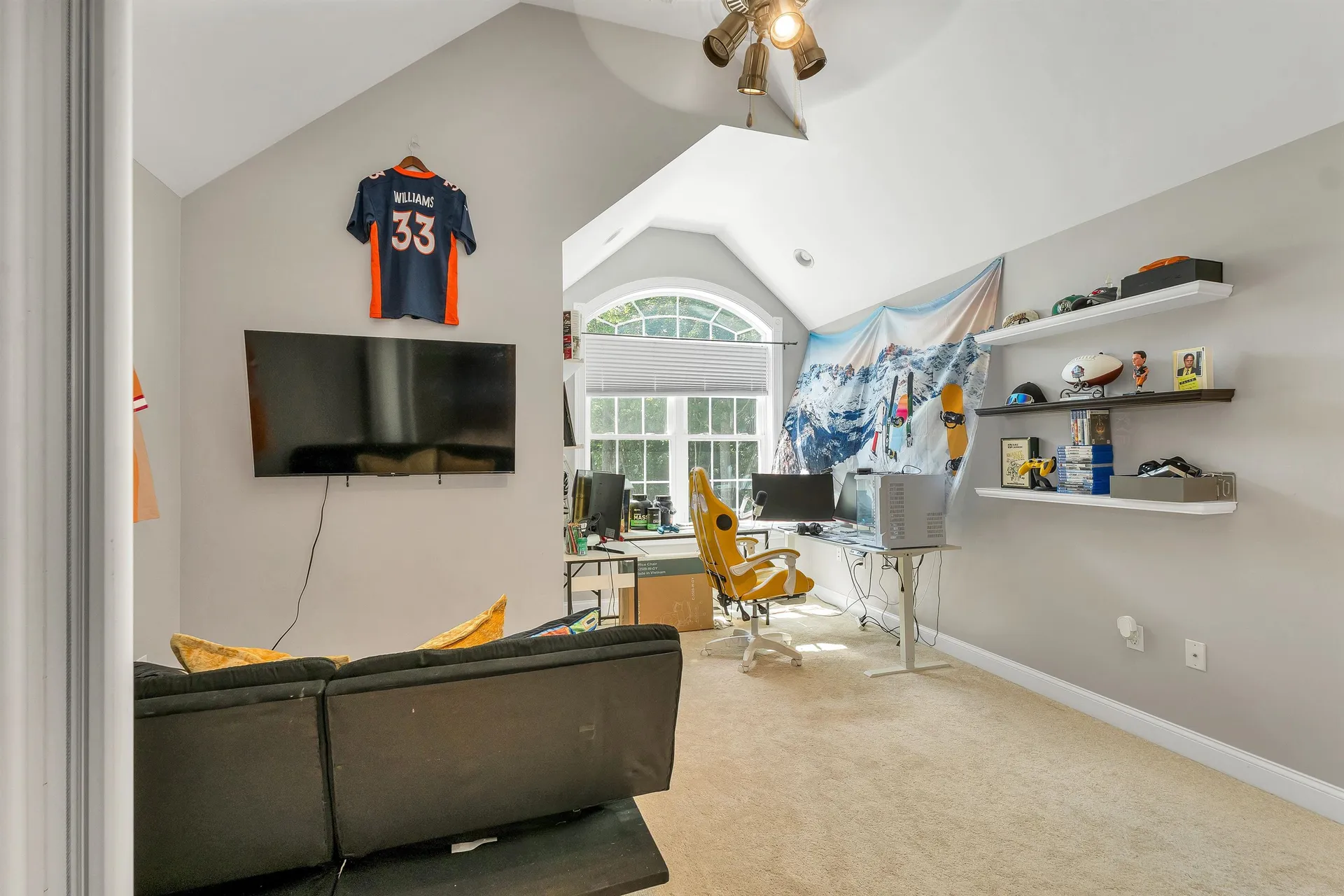 34 Aberry Drive Laconia NH 03246