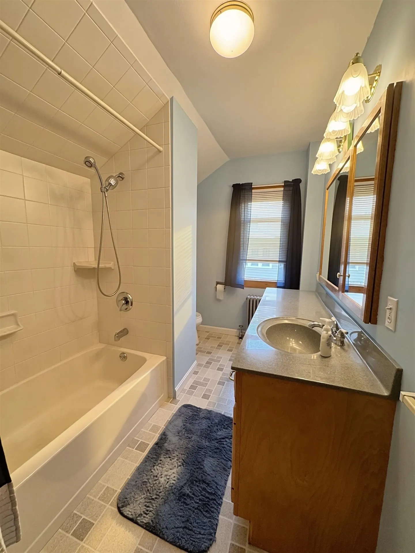 260 Pleasant Street Claremont NH 03743