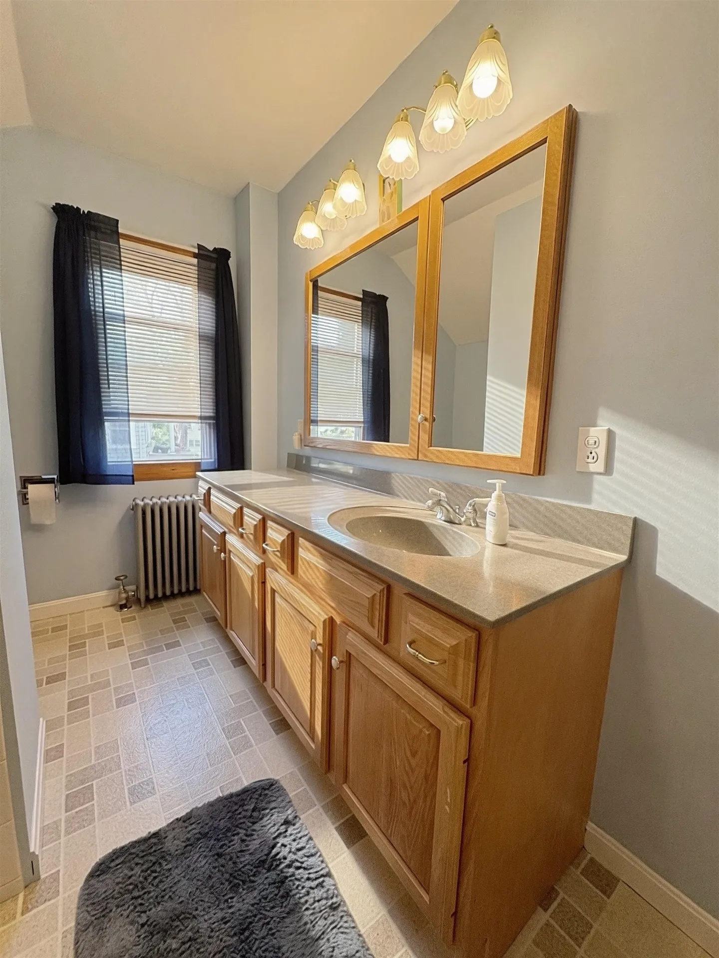 260 Pleasant Street Claremont NH 03743