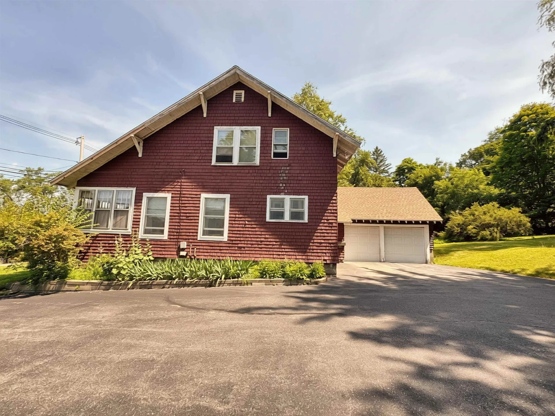 260 Pleasant Street Claremont NH 03743