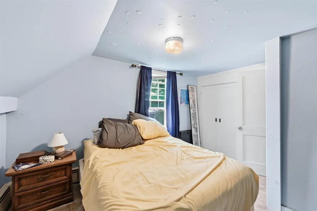 194 Malletts Bay Avenue Winooski VT 05404