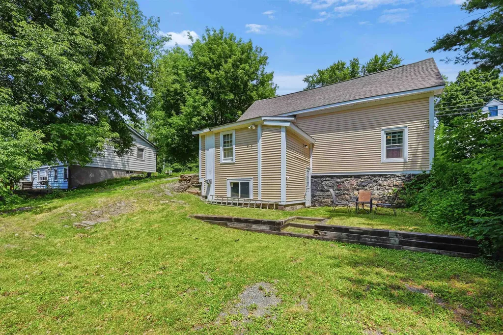 194 Malletts Bay Avenue Winooski VT 05404