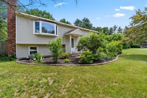 126 Heritage Lane Colchester VT 05446