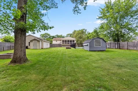 126 Heritage Lane Colchester VT 05446