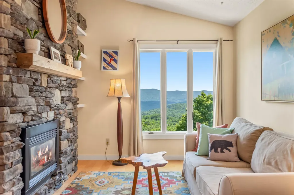50 Hobbit Hill Warren VT 05674