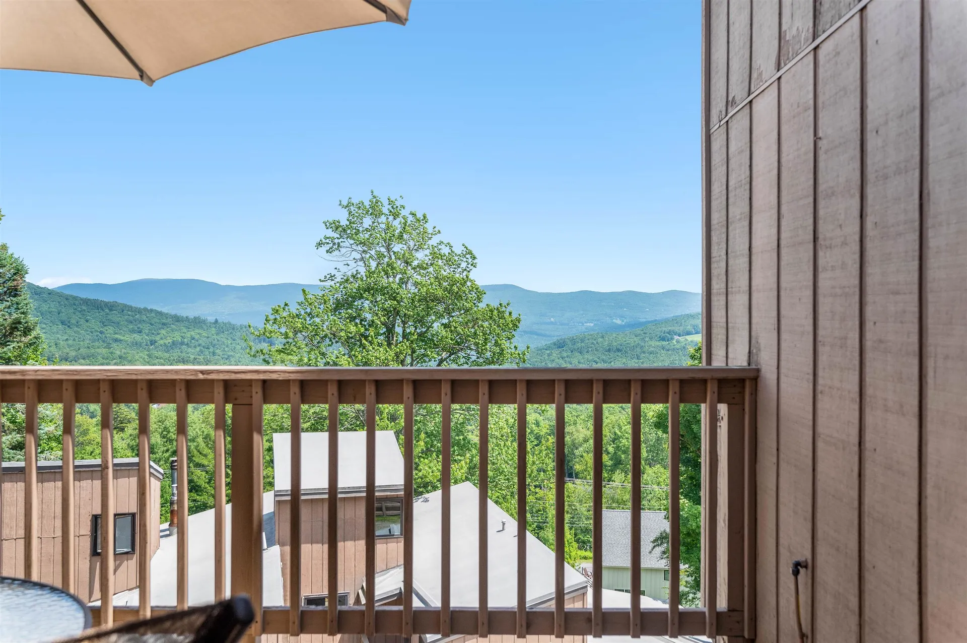50 Hobbit Hill Warren VT 05674