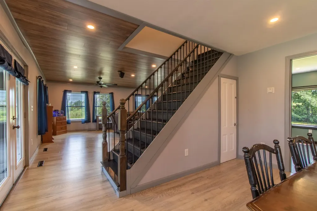 42 East Street Orleans VT 05860