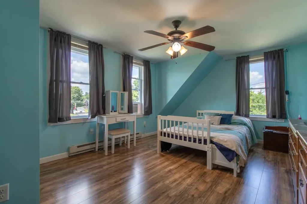 42 East Street Orleans VT 05860