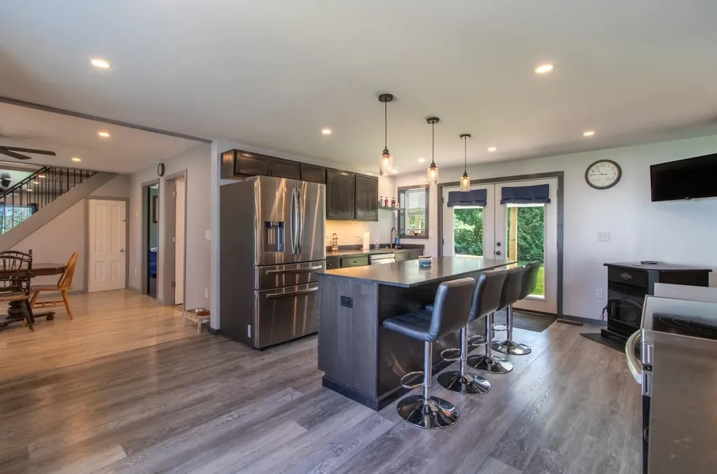 42 East Street Orleans VT 05860