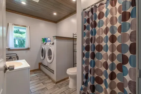 42 East Street Orleans VT 05860