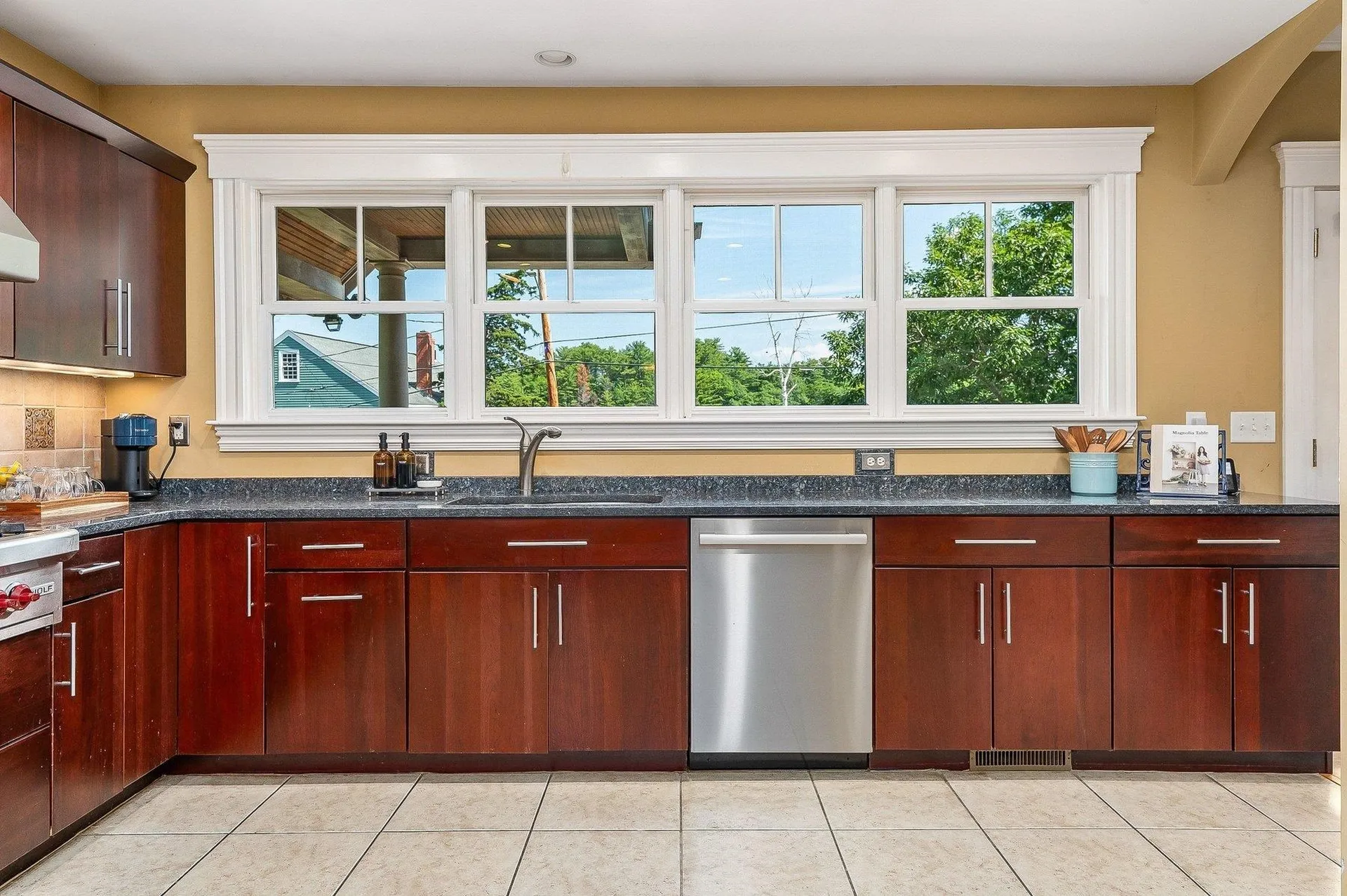 7 Shaw Road Portsmouth NH 03801