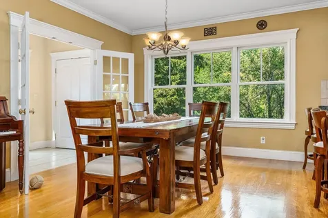 7 Shaw Road Portsmouth NH 03801