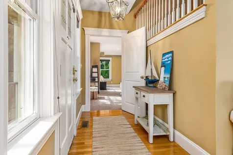 7 Shaw Road Portsmouth NH 03801