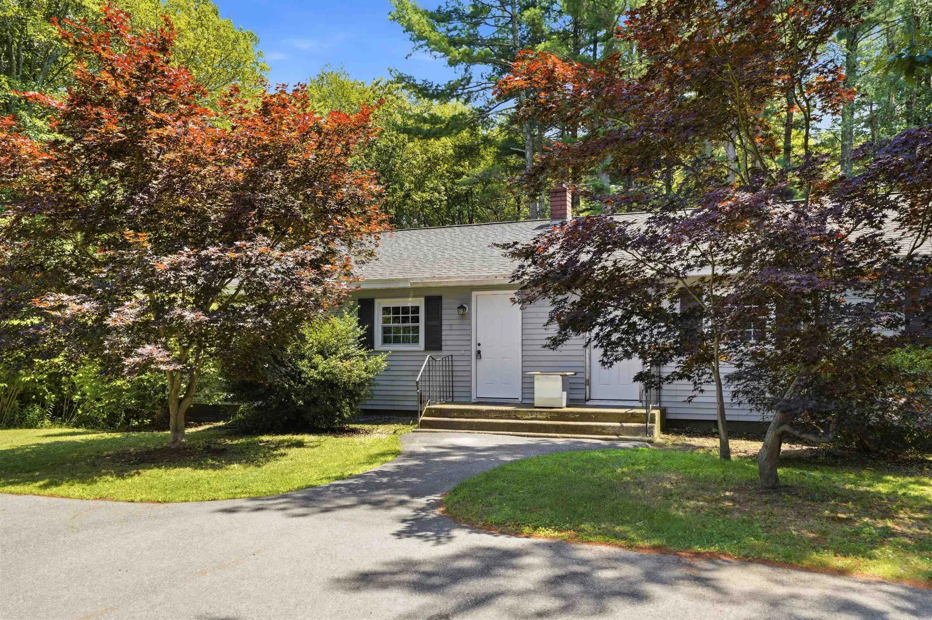 289 Derry Road Hudson NH 03051