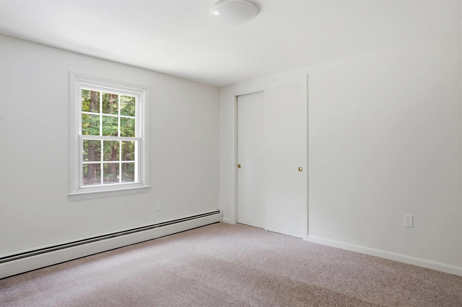 289 Derry Road Hudson NH 03051