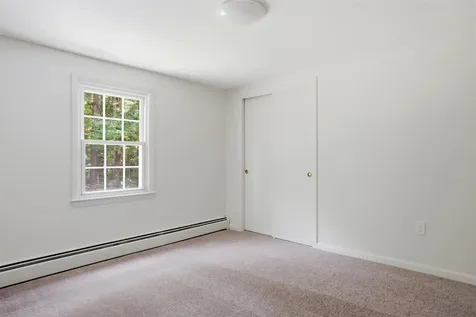 289 Derry Road Hudson NH 03051