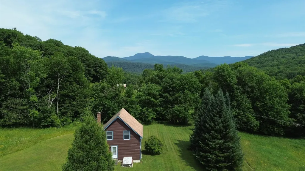 820 Texas Hill Road Huntington VT 05462