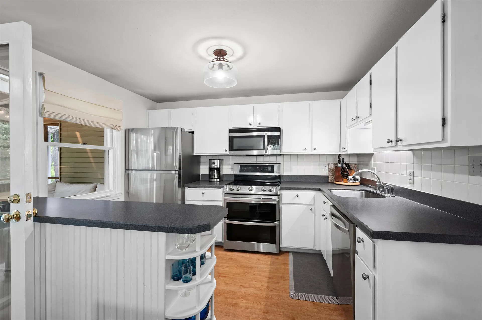 8 Pine Grove Road Exeter NH 03833