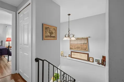 8 Pine Grove Road Exeter NH 03833