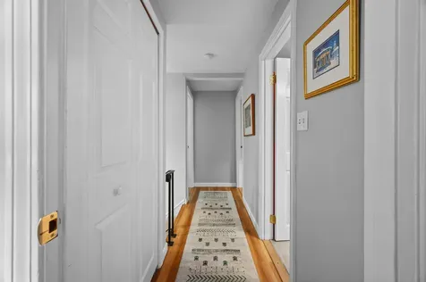 8 Pine Grove Road Exeter NH 03833